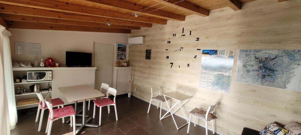 Etna Bike Holiday Дзаферана Етнеа Екстериор снимка